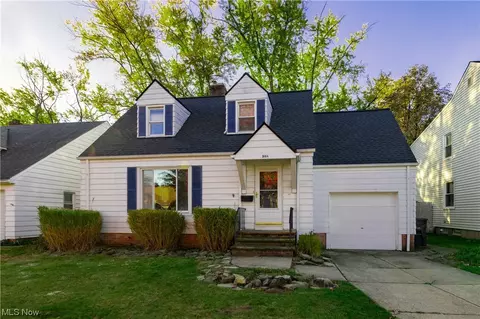 5164 Case Ave, Lyndhurst, OH 44124 photo 1