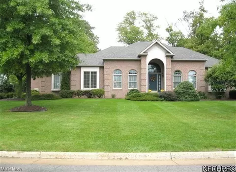 5344 Nashua Dr, Youngstown, OH 44515
