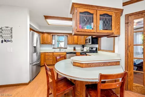 329 Forest St, Lagrange, OH 44050 photo 8
