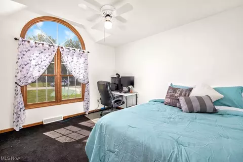 329 Forest St, Lagrange, OH 44050 photo 15