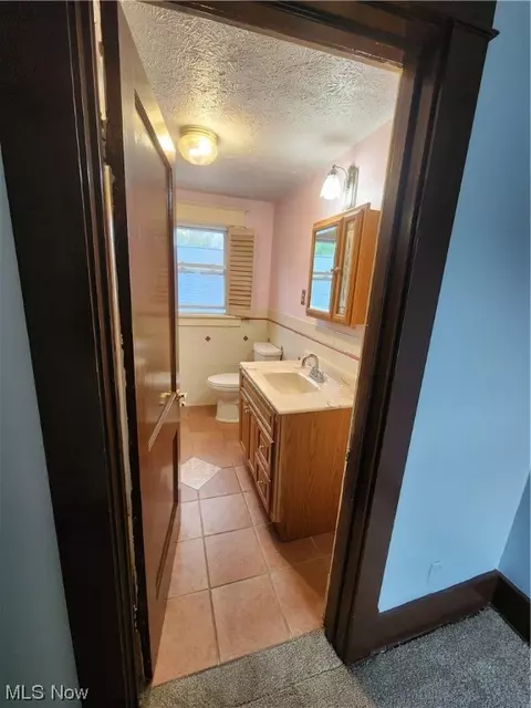 151 Perry St, Struthers, OH 44471 photo 11