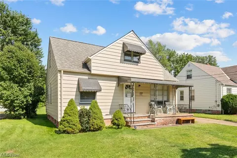 3965 W 151st St, Cleveland, OH 44111