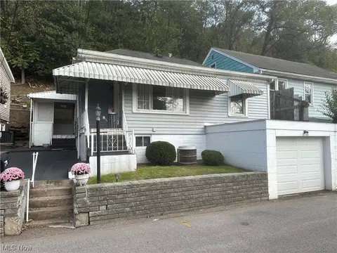 840 Clifton St, Follansbee, WV 26037