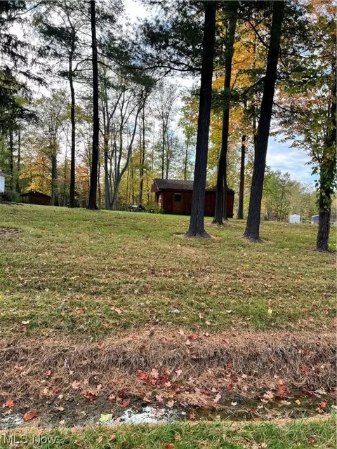 Venus Drive, Chardon, OH 44024