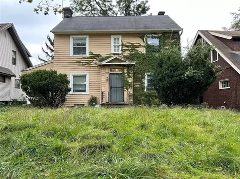 2026 Brunswick Rd, Cleveland, OH 44112