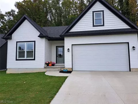 500 Thorn Way, Doylestown, OH 44230