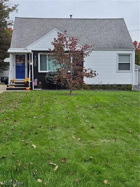 7020 Claybourne Ave, Boardman, OH 44512 photo 2
