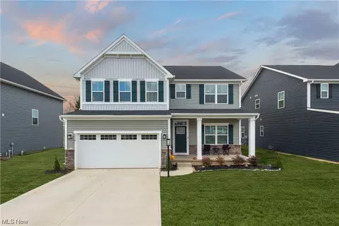 6214 Lila Dr, North Ridgeville, OH 44039