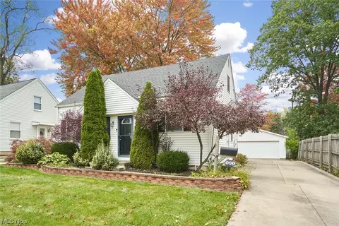 401 Filmore Ave, Cuyahoga Falls, OH 44221