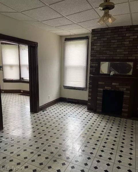 2245 E 30th St, Lorain, OH 44055 photo 3