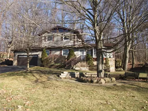 915 Iroquois Run, Macedonia, OH 44056