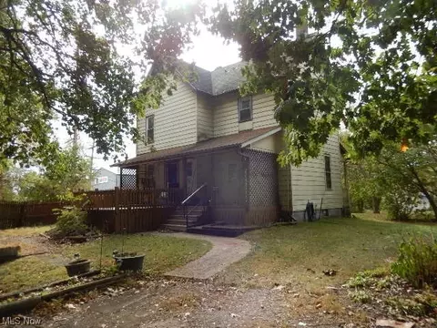 1302 Duncan Sw St SW, Massillon, OH 44647