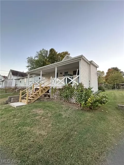 1042 Main St NW, Malta, OH 43758