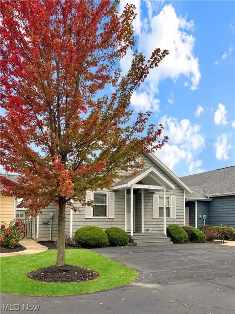 9886 E Bayshore Rd #19, Marblehead, OH 43440