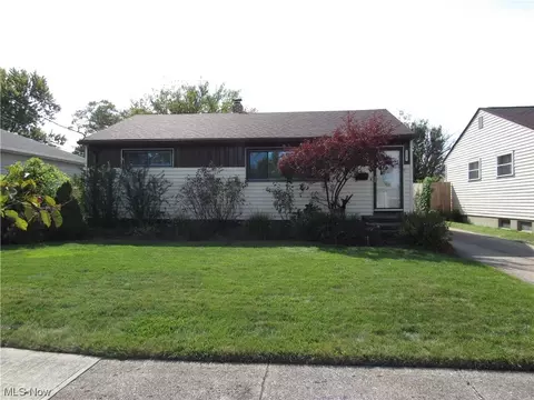 15545 Fayette Blvd, Brook Park, OH 44142