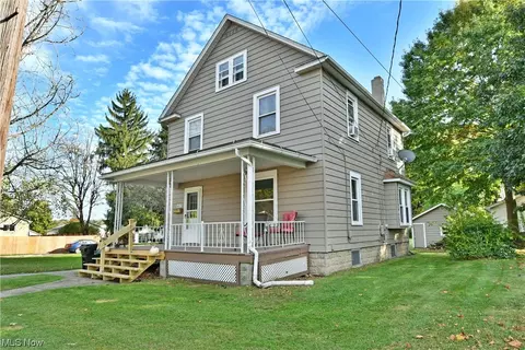 607 Park Ave, East Palestine, OH 44413