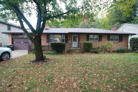 6658 Applewood Blvd, Boardman, OH 44512