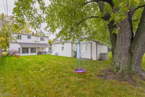29824 Robert St, Wickliffe, OH 44092 photo 34