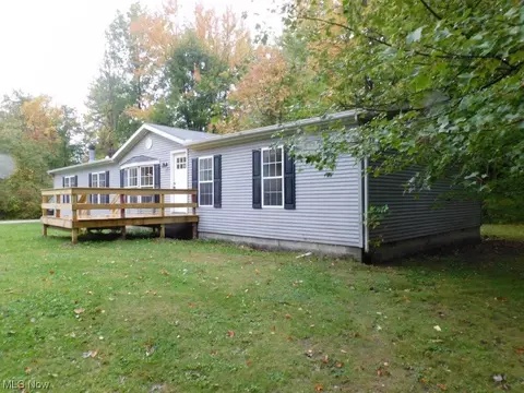 6045 Gore Rd, Ashtabula, OH 44004 photo 4