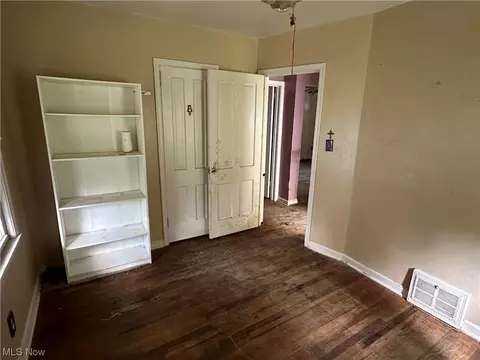 176 E Wilbeth Rd, Akron, OH 44301 photo 12