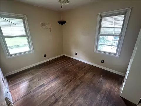 176 E Wilbeth Rd, Akron, OH 44301 photo 11