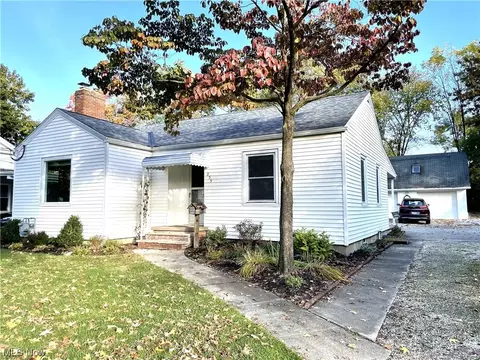 235 Bradway St, Medina, OH 44256