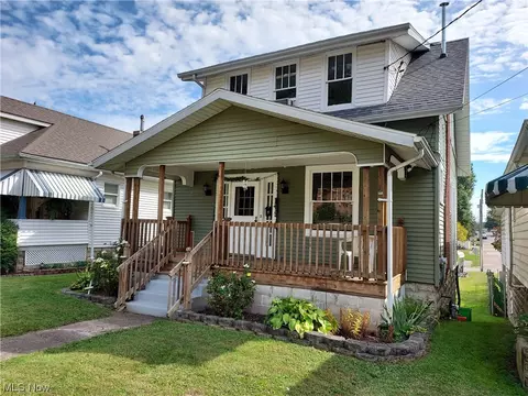 1706 Lawrence St, Parkersburg, WV 26101