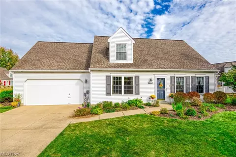 626 Windsor Ln #21G, Northfield, OH 44067