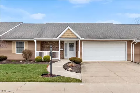 193 Park Place Dr, Wadsworth, OH 44281
