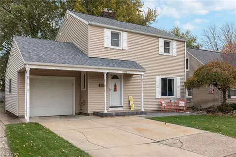 2239 Buena Vista Dr, Wickliffe, OH 44092