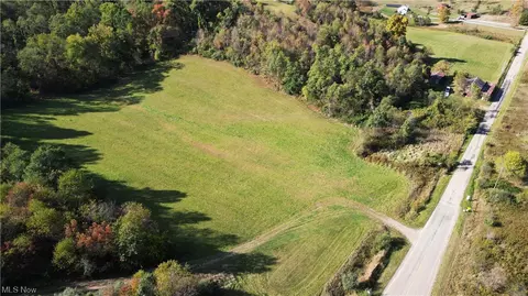 12181 Old Riley Rd, Frazeysburg, OH 43822