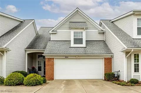 2644 Piedmont Ct #53, Westlake, OH 44145