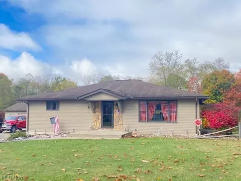 88 Anart Ave, Wintersville, OH 43953