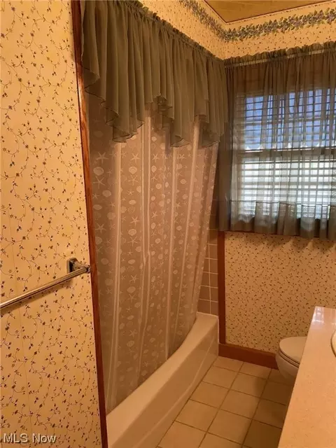 122 Glenview Ave, Dover, OH 44622 photo 12