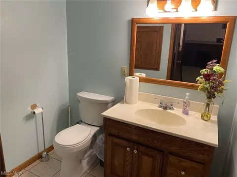 122 Glenview Ave, Dover, OH 44622 photo 18