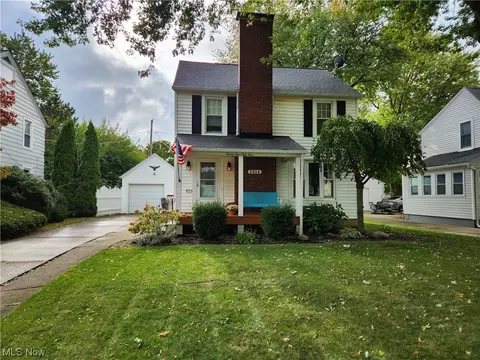 2454 S Jefferson Blvd, Lorain, OH 44052