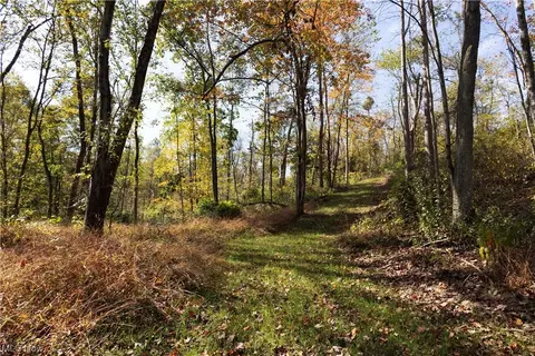 Darlington Road, Zanesville, OH 43701