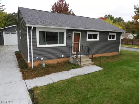 6141 W 130th St, Parma, OH 44130