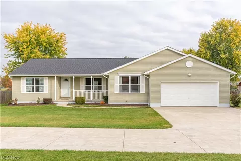 4462 Lachelle Ave SW, Massillon, OH 44646