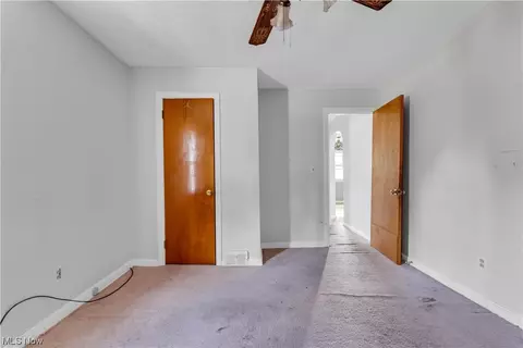5211 Milo Ave, Maple Heights, OH 44137 photo 13