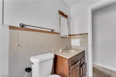 5211 Milo Ave, Maple Heights, OH 44137 photo 14