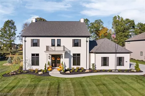 7262 Greenview Ave NW, Massillon, OH 44646