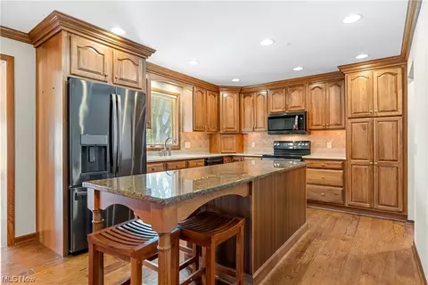 5522 W Boulevard Blvd NW, Canton, OH 44718 photo 5