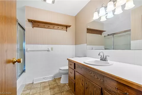 5522 W Boulevard Blvd NW, Canton, OH 44718 photo 29