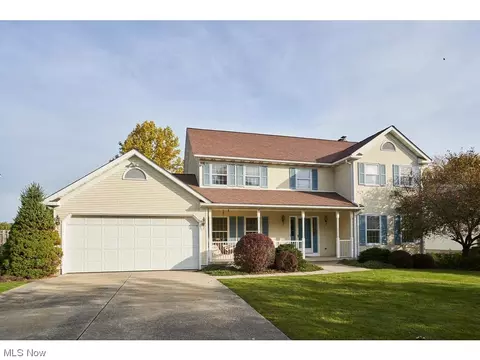 355 Lakeview Dr, Medina, OH 44256
