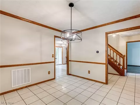 5749 Memory Dr, New Franklin, OH 44319 photo 5