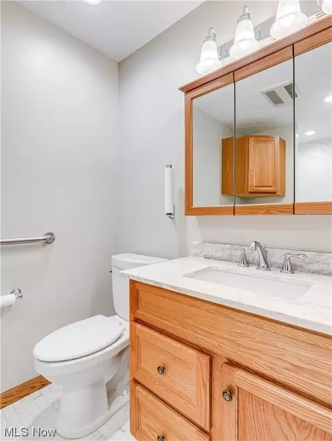5749 Memory Dr, New Franklin, OH 44319 photo 14