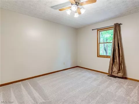 5749 Memory Dr, New Franklin, OH 44319 photo 21
