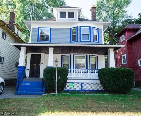 8912 Columbia Ave, Cleveland, OH 44108