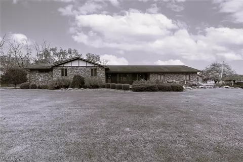37390 State Route 39, Salineville, OH 43945